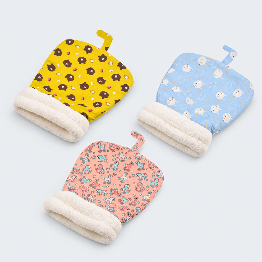 Warm Winter Sleeping Bag Bed for Cats